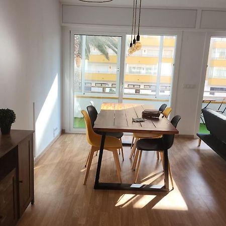Superbe Apartement En Residence Avec Piscine Rosas Exterior foto